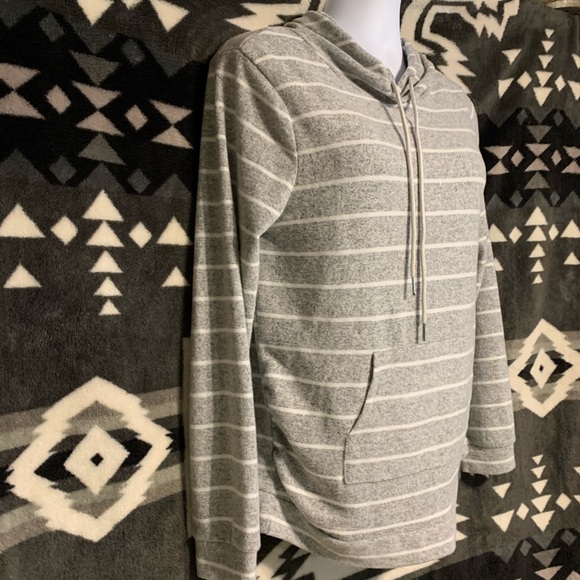 🆕Angel Kiss LongSleeve Maternity Hood Gray/White - Picture 8 of 16